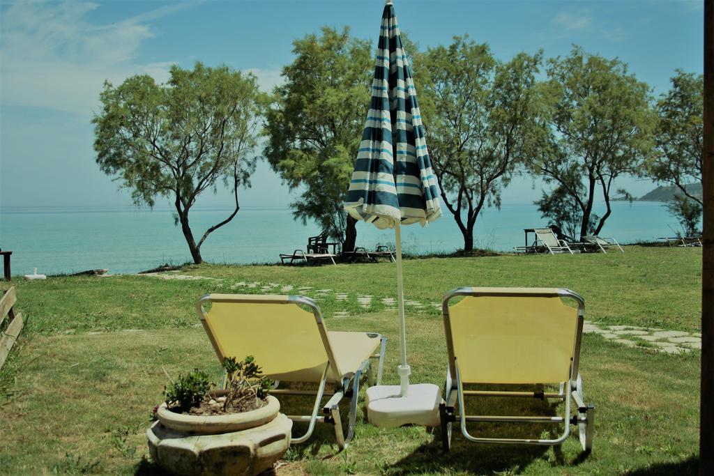 Laura Beach House Аликес Экстерьер фото