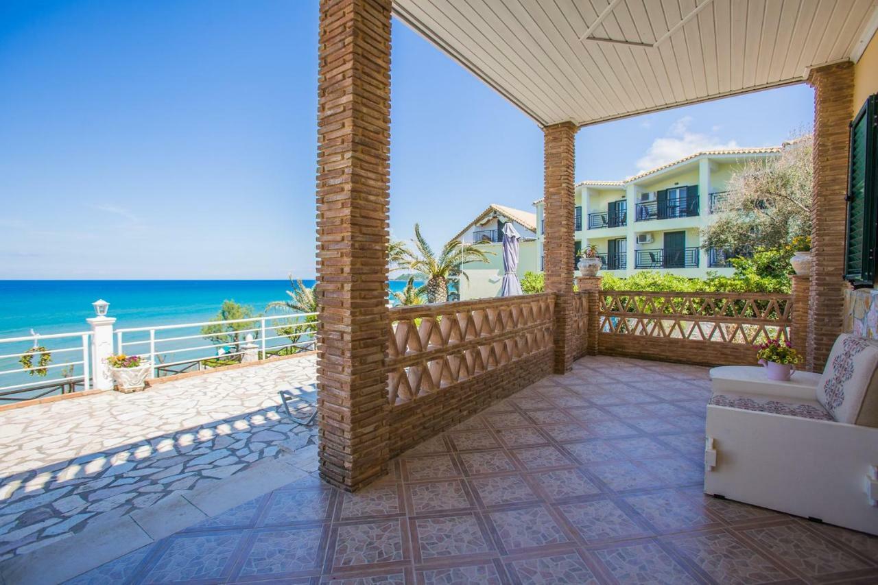 Laura Beach House Аликес Экстерьер фото