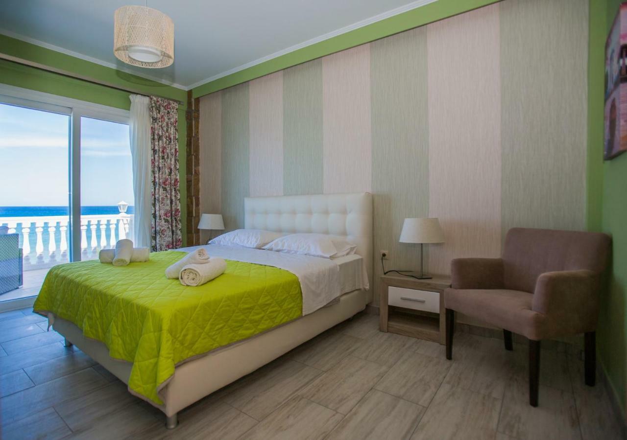 Laura Beach House Аликес Экстерьер фото
